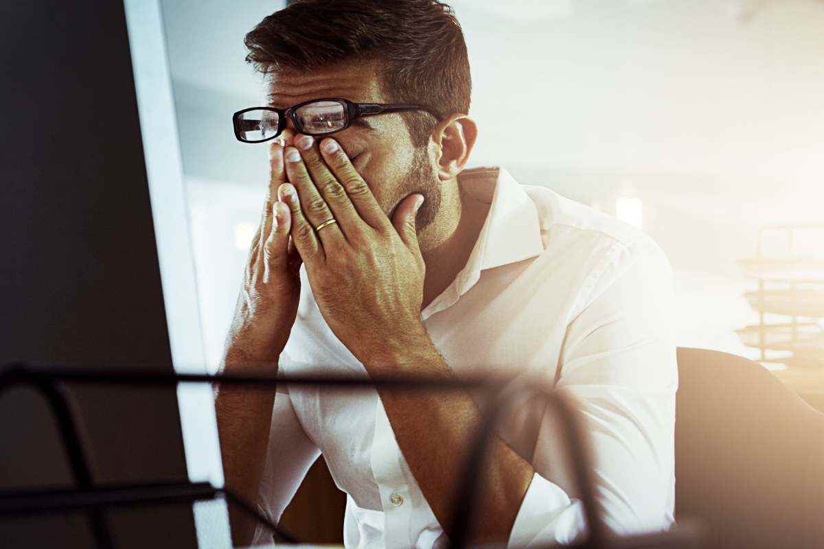 Cancro al fegato, tre sintomi insospettabili che sembrano banali ma nascondono un serio pericolo